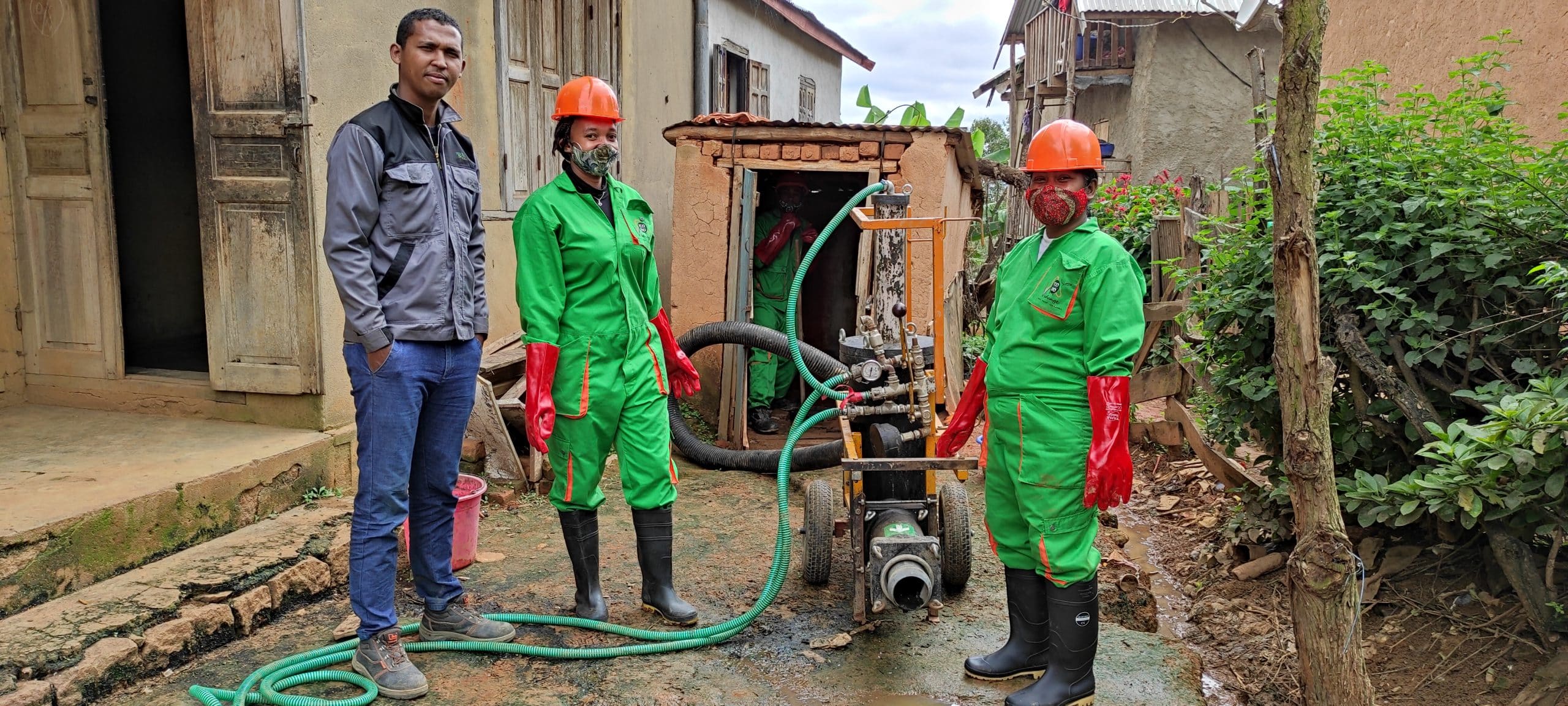 PuPu pump used in Madagascar to empty a pit latrine